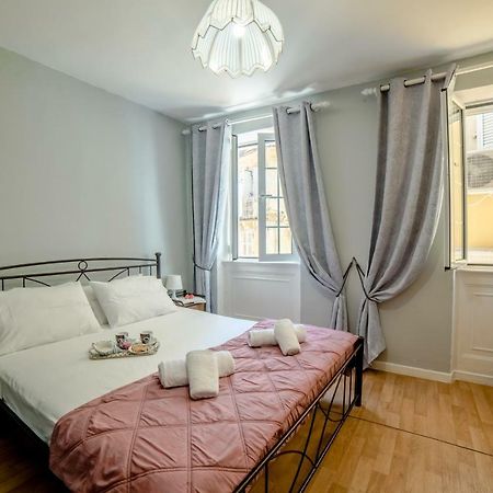 Next 2 Cathedral - Corcyra Apartment Corfu  Екстер'єр фото