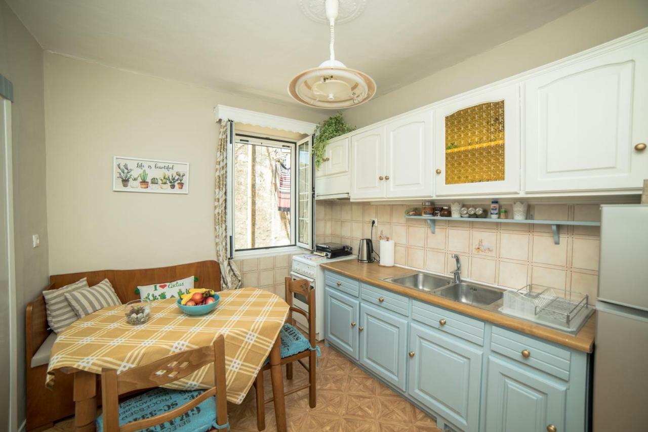 Next 2 Cathedral - Corcyra Apartment Corfu  Екстер'єр фото