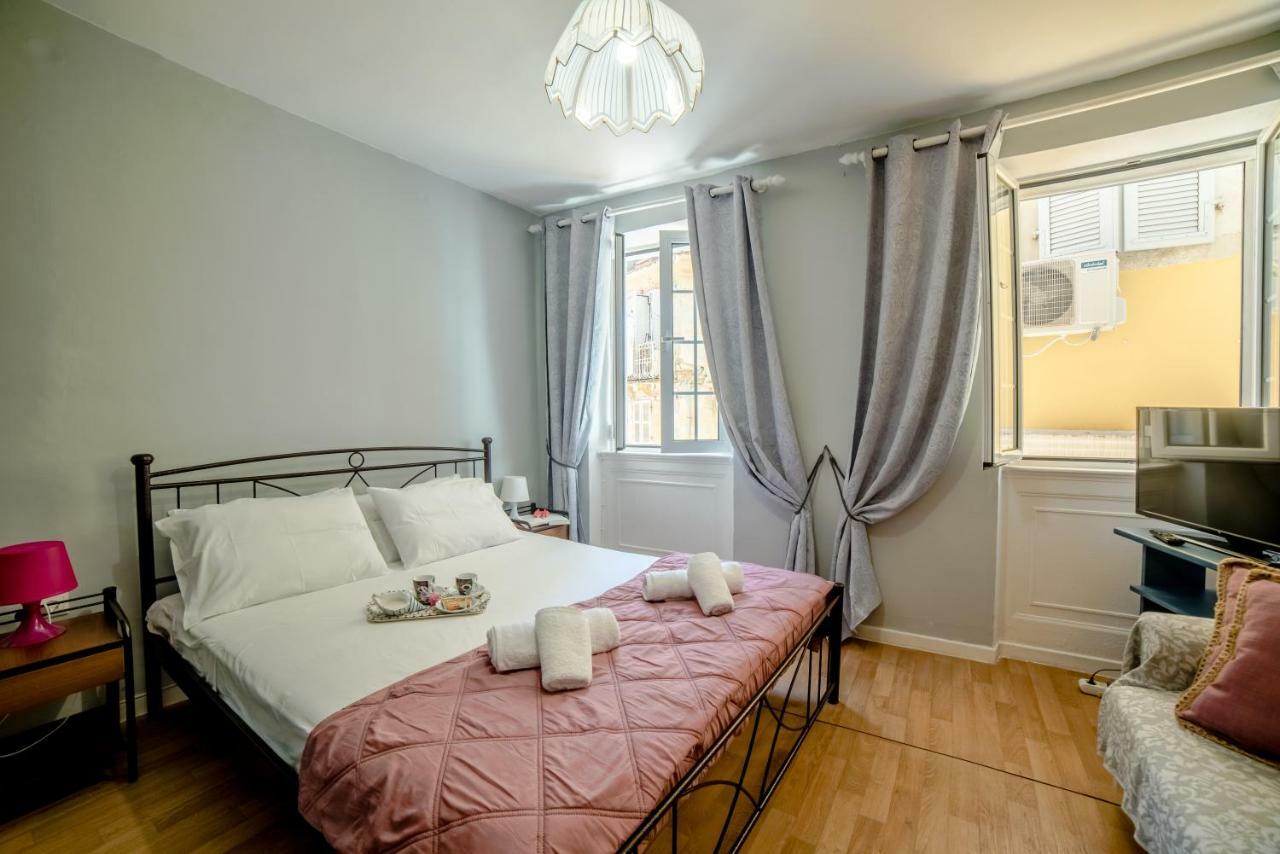 Next 2 Cathedral - Corcyra Apartment Corfu  Екстер'єр фото